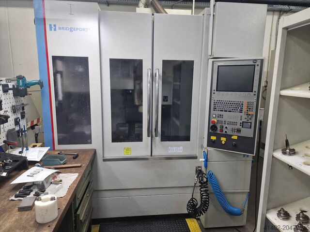 Vertikales Bearbeitungszentrum Bridgeport XR 760