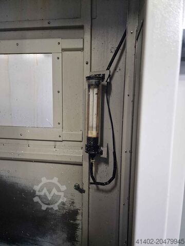 Vertikales Bearbeitungszentrum Bridgeport XR 760