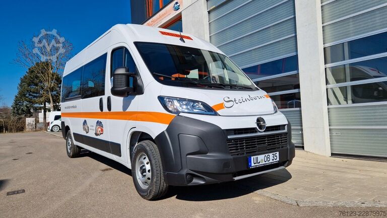 Kleinbus Opel Movano Mobility Airline Boden Rolli