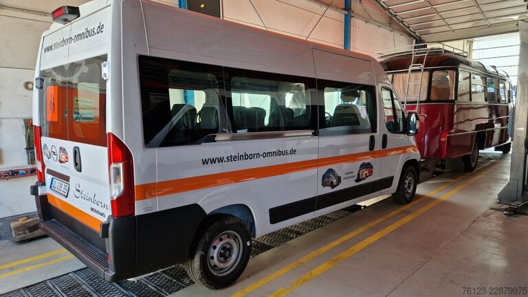 Kleinbus Opel Movano Mobility Airline Boden Rolli