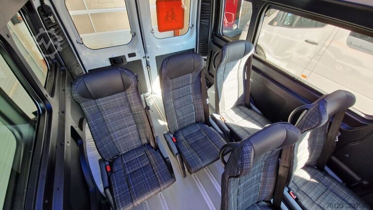 Kleinbus Opel Movano Mobility Airline Boden Rolli