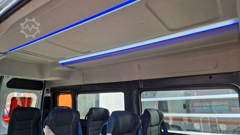 Kleinbus Opel Movano Mobility Airline Boden Rolli