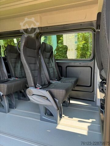 Kleinbus Opel Movano Mobility Airline Boden Rolli
