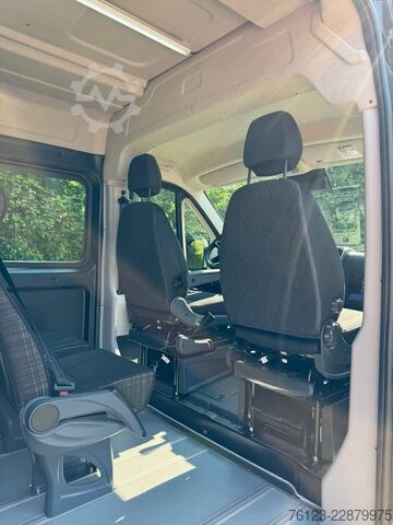 Kleinbus Opel Movano Mobility Airline Boden Rolli