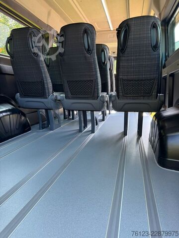 Kleinbus Opel Movano Mobility Airline Boden Rolli