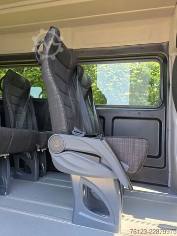 Kleinbus Opel Movano Mobility Airline Boden Rolli