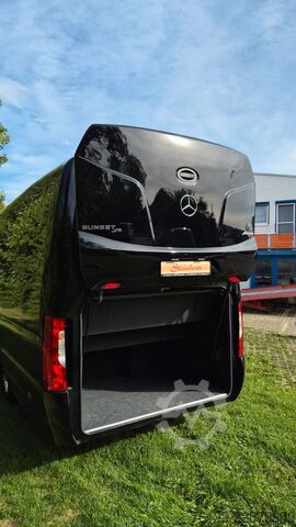 Kleinbus MERCEDES-BENZ 519 Sunset S 4 Ferqui Lagerfahrzeug Stock