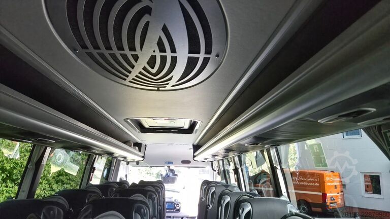 Kleinbus MERCEDES-BENZ 519 Sunset S 4 Ferqui Lagerfahrzeug Stock