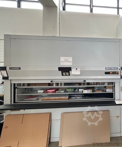 Storage lift Kardex Kardex Schrank