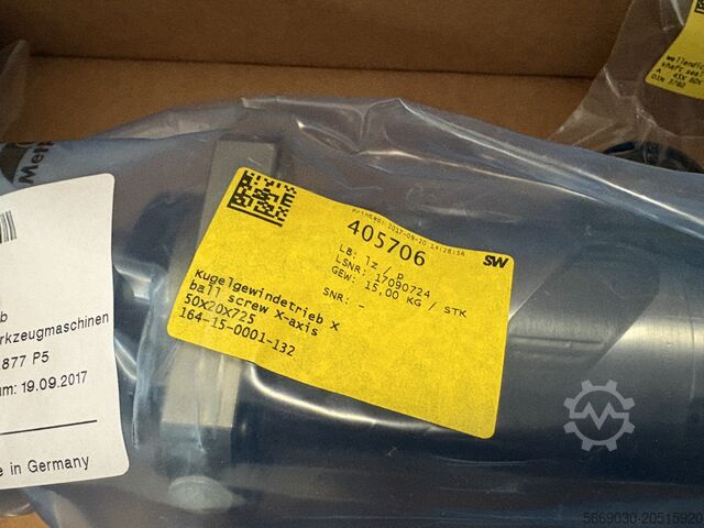 Kugelgewindetrieb SW Kugelgewindetrieb X-Achse