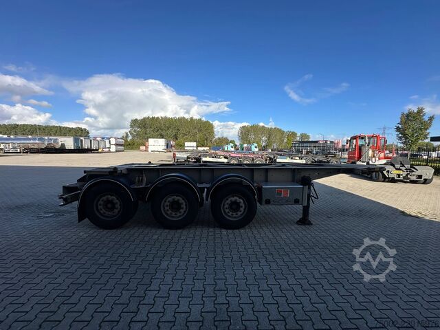  Van Hool 3B2013 20FT ADR CHASSIS / galvanized / MB DISC ...