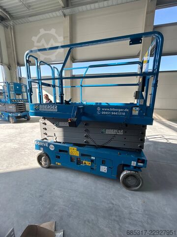 Scherenhebebühne Genie GS 3246