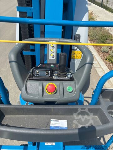  JLG Toucan 10E-L