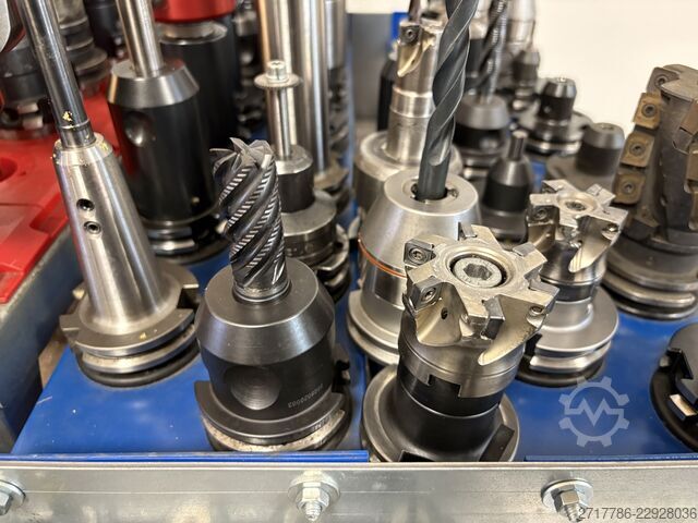 Lot of SK40 tool holders  