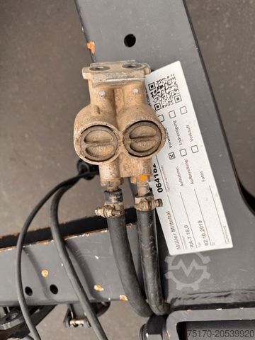 Anhänger Fahrgestell MÜLLER-MITTELTAL RA-T 18,0 Containerfahrgestell