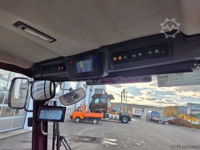 Sonderausbau-Transporter SCHMIDT Swingo Compact 200+ Klima