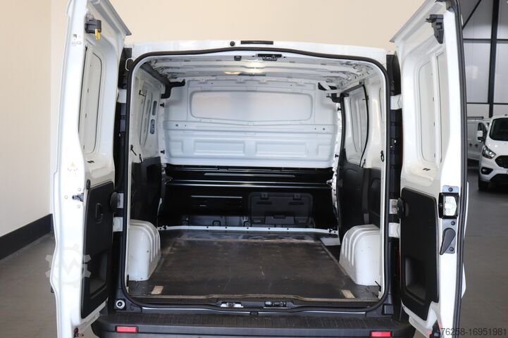 Kastenwagen Renault Trafic 1.6 dCi EURO 6 - Airco - Camera - PDC - ...