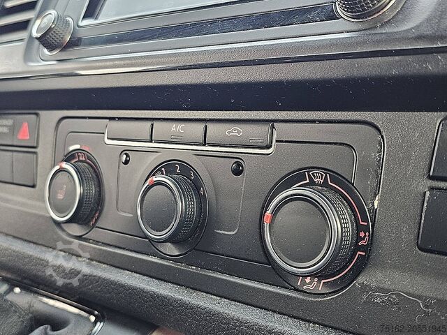 High-roof van VOLKSWAGEN TRANSPORTER 2.0 TDI L2H1 Navi Airco!