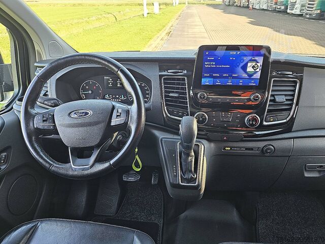 High-roof van FORD TRANSIT CUSTOM 2.0 L2H1 185PK Sport Aut