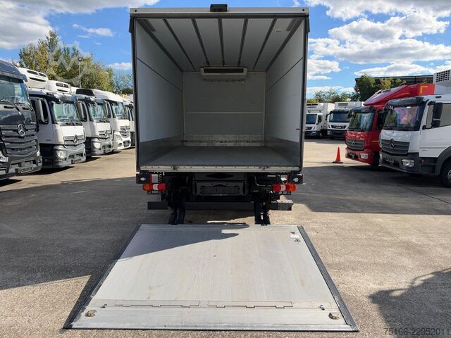 Kühltransporter MERCEDES-BENZ ATEGO 823 / 923 L Kühlkoffer 5 m LBW 1,5 to.*TK