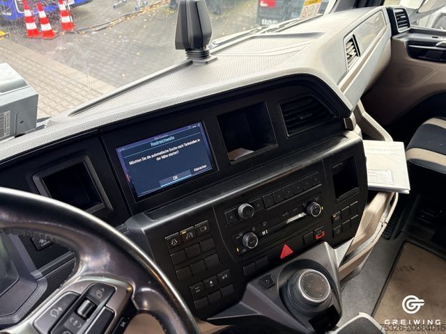 Hazardous materials truck MAN TGX 18.510 4x2 BL SA, NA, 3900mm