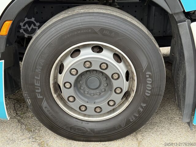 Standard SZM Iveco SWAY 530