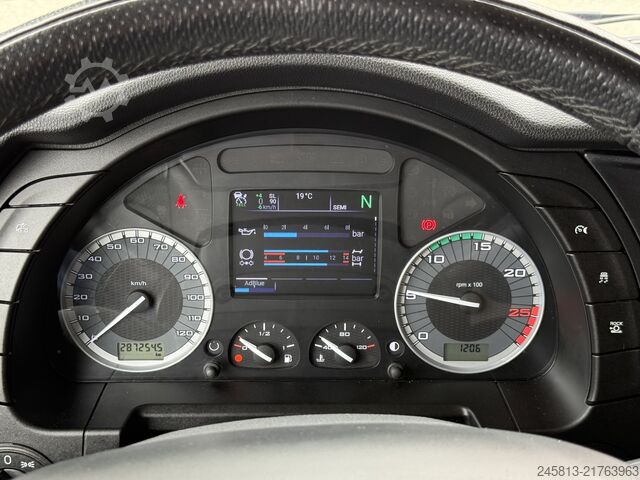 Standard SZM Iveco SWAY 530