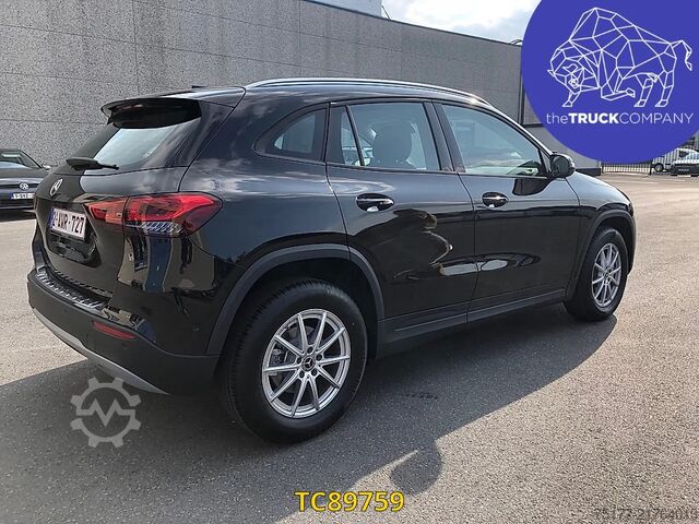 Mercedes-Benz GLA 200 D Mercedes-Benz GLA 200 D
