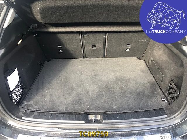 Mercedes-Benz GLA 200 D Mercedes-Benz GLA 200 D