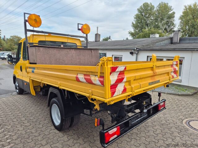 Three-way tipper van IVECO Daily Doka 50C*Kipper*Standheizung*AHK*
