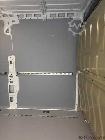 Panel van Citroën Jumper Kastenwagen L3H2 3.3T  Diesel 140 Manuell