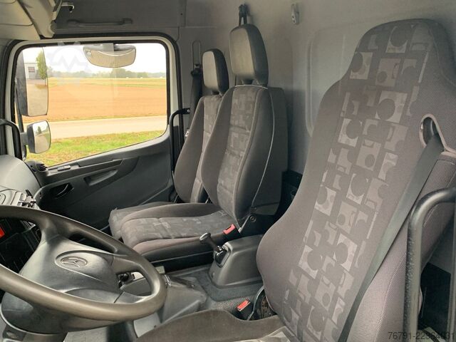 Beverage truck MERCEDES-BENZ Atego 916 816L_ 5m kurz_ Klima_ Bordwände_ Türen