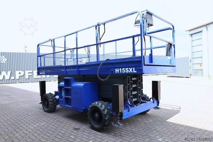 Scherenhebebühne Haulotte H15SXL Diesel, 4x4 Drive, 15m Working Height, 500k