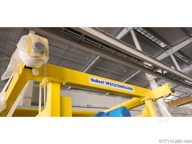 Construction machine VOLLERT URZĄDZENIE PRZECHYLNE I ROZSYPARKA BETON