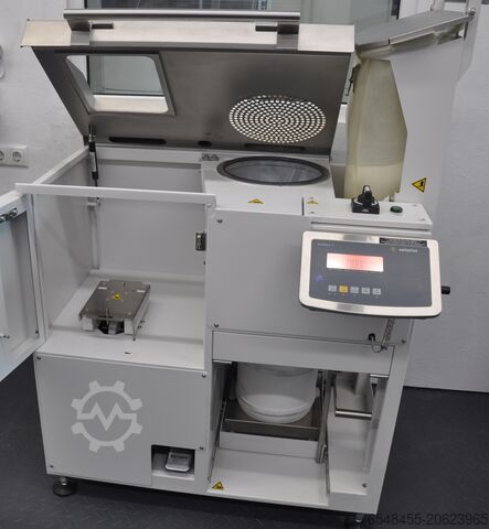 Kunststoff Laser-Sinter-System EOS Auspackstadtion P110 