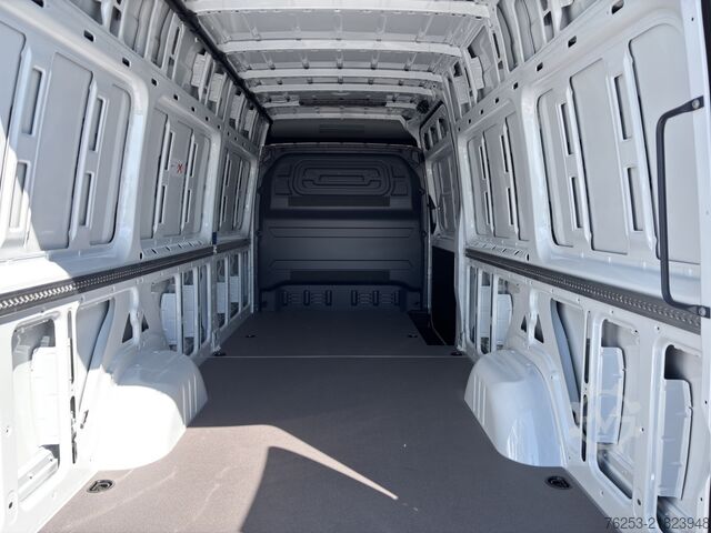 Panel van Mercedes-Benz Sprinter 315 CDI Kasten PRO Hochdach Lang AHK