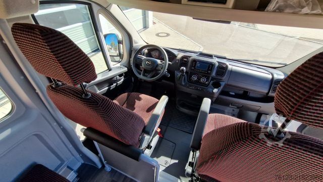 Minibus FIAT 1x Ducato 1x  Opel Movano 18 SS  in Stock
