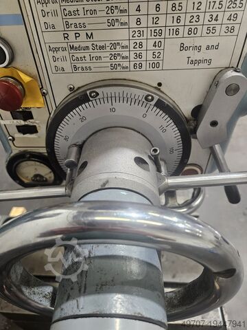 Radial drilling machine OOYA RE-1000A