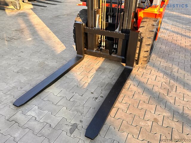 Gabelstapler Toyota 42-4FD40 / DIESEL / 4500KG / DUPLEX / FO