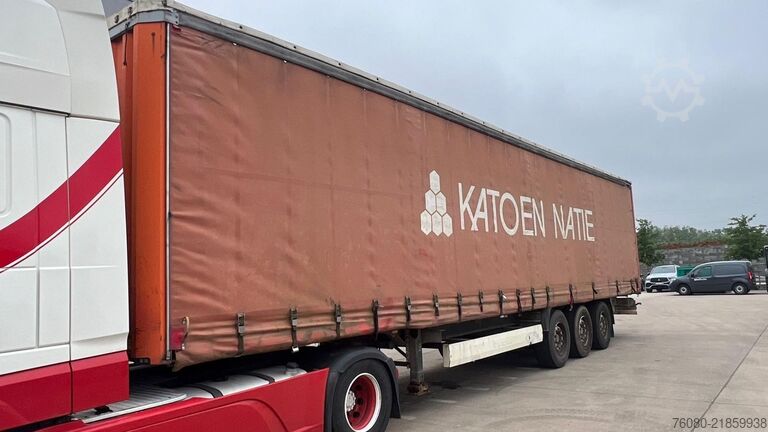 Curtain sided Krone SDP27 (SAF AXLES / DISC BRAKES / BELGIAN TRAILER)