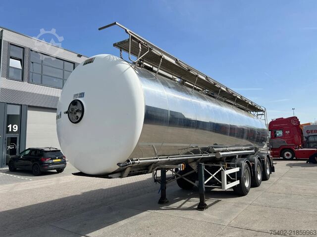 Tank Magyar S43EBT Inox Food Tank / 36.450 Lit / Steering Axle