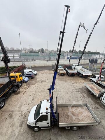 Lkw mit Festaufbau Iveco DAILY 35S15