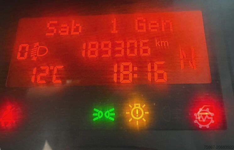 Lkw mit Festaufbau Iveco DAILY 35S15