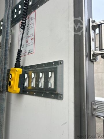 Kühlkoffer-LKW MERCEDES-BENZ ACTROS 2546, EURO6, THERMOKING T 1000R, LBW-BÄR, LIFTACHSE