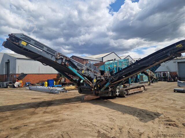 Tracked Screening Plant Powerscreen Warrior 1400X