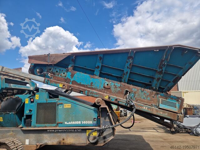 Tracked Screening Plant Powerscreen Warrior 1400X