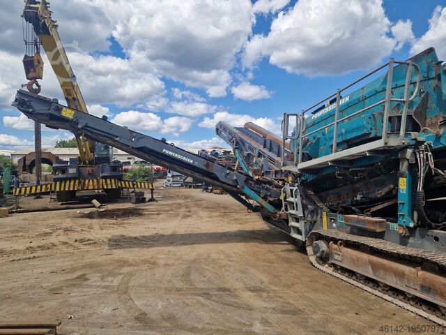Tracked Screening Plant Powerscreen Warrior 1400X
