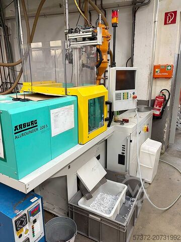 Spritzgießmaschine Arburg Allrounder 220S 180/70