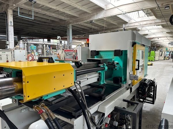 Injection molding machine Arburg 470C 1500-675
