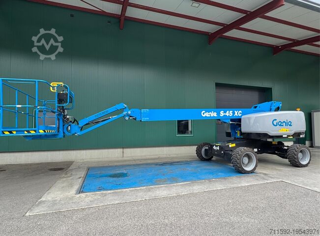 Teleskoparbeitsbühne Genie S-45 XC